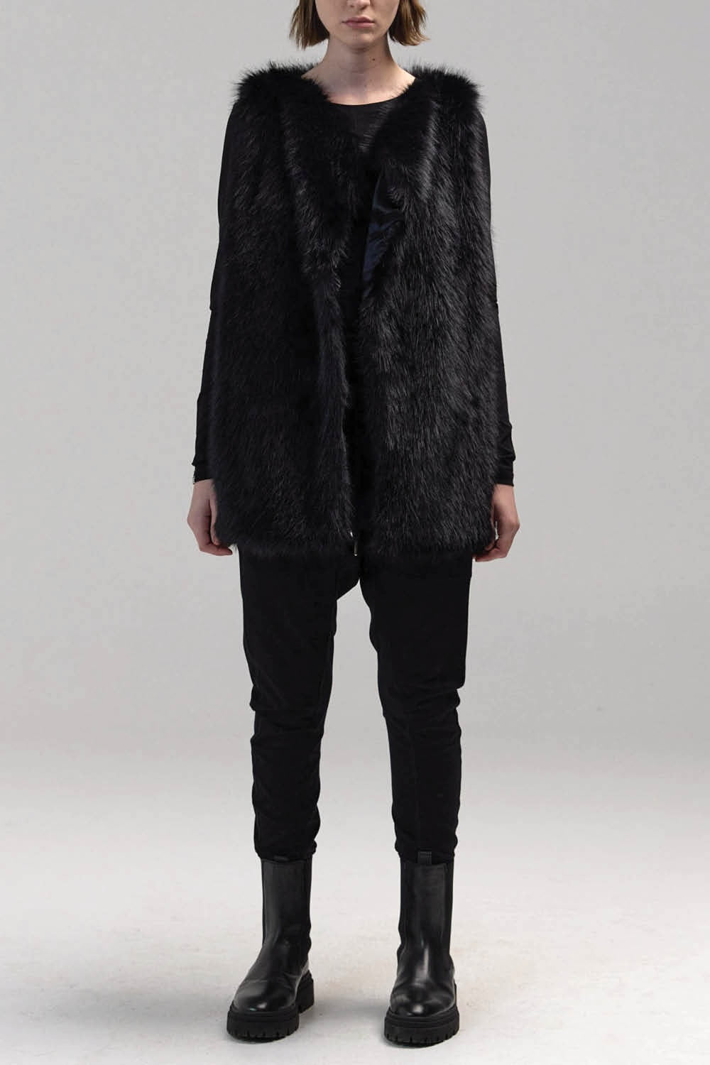 Nimbus Faux Fur Vest - Black