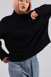 Electra Jumper - Black